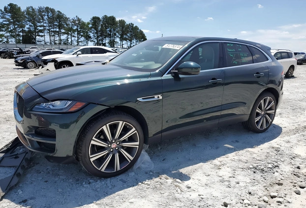 Jaguar F-Pace cena 46800 przebieg: 110468, rok produkcji 2017 z Zalewo małe 67